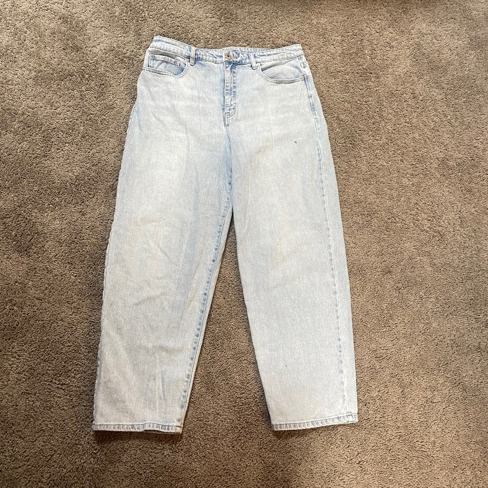 High Rise Straight Jeans